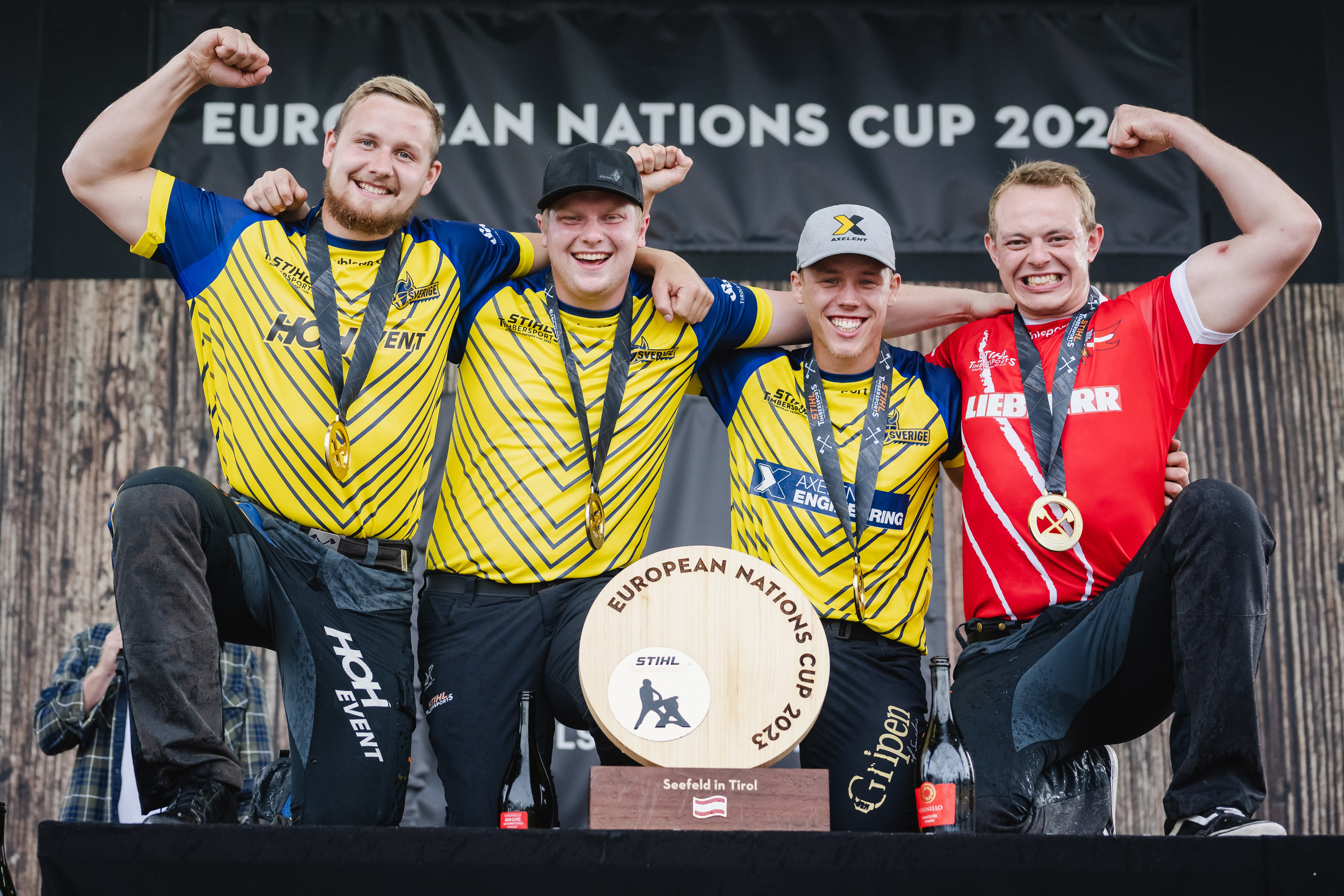 Team Skandinavien um Emil Hansson, Edvin Karlsson, Ferry Svan und Esben Pedersen (v.l.n.r.) verteidigt in Seefeld den European Nations Cup.